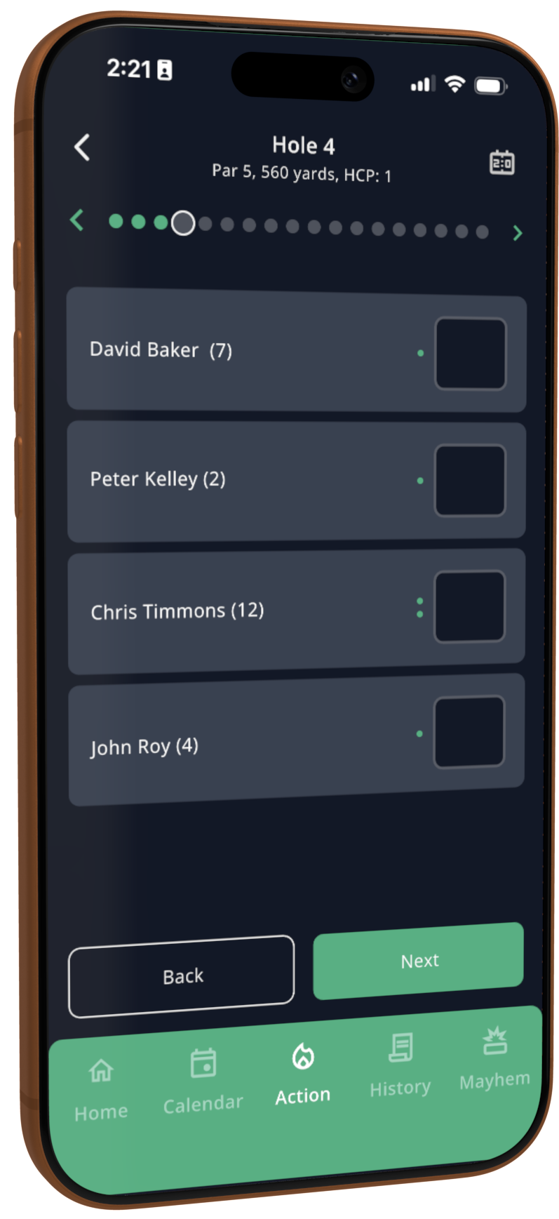 GolfApp score entry screen for hole 4 — a par 5 — listing four golfers with their course handicaps and green dots marking the holes where each is getting a stroke